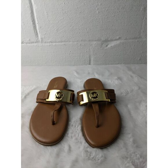Michael Kors Colleen Acorn Leather Thong Sandals Size 6.5M - Picture 1 of 7
